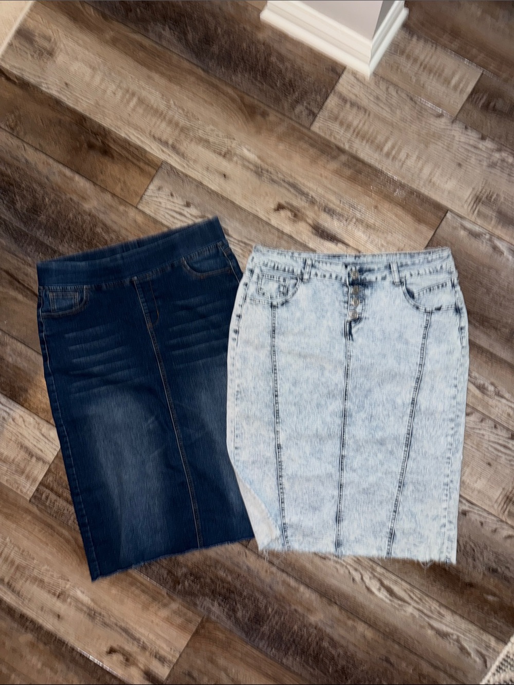 2/$50! Dark Blue Denim Pencil Skirt - Stretch Jean Skirt